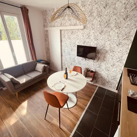 Essence De Vie - Baignoire Balneo - 270 Apartment *