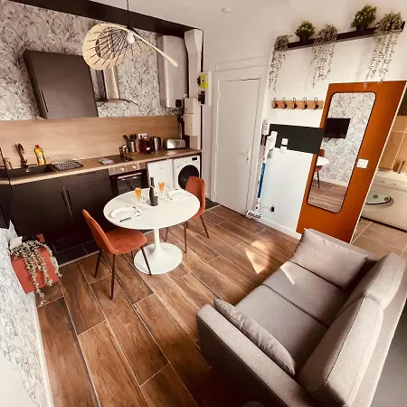 Essence De Vie - Baignoire Balneo - 270 Apartment *